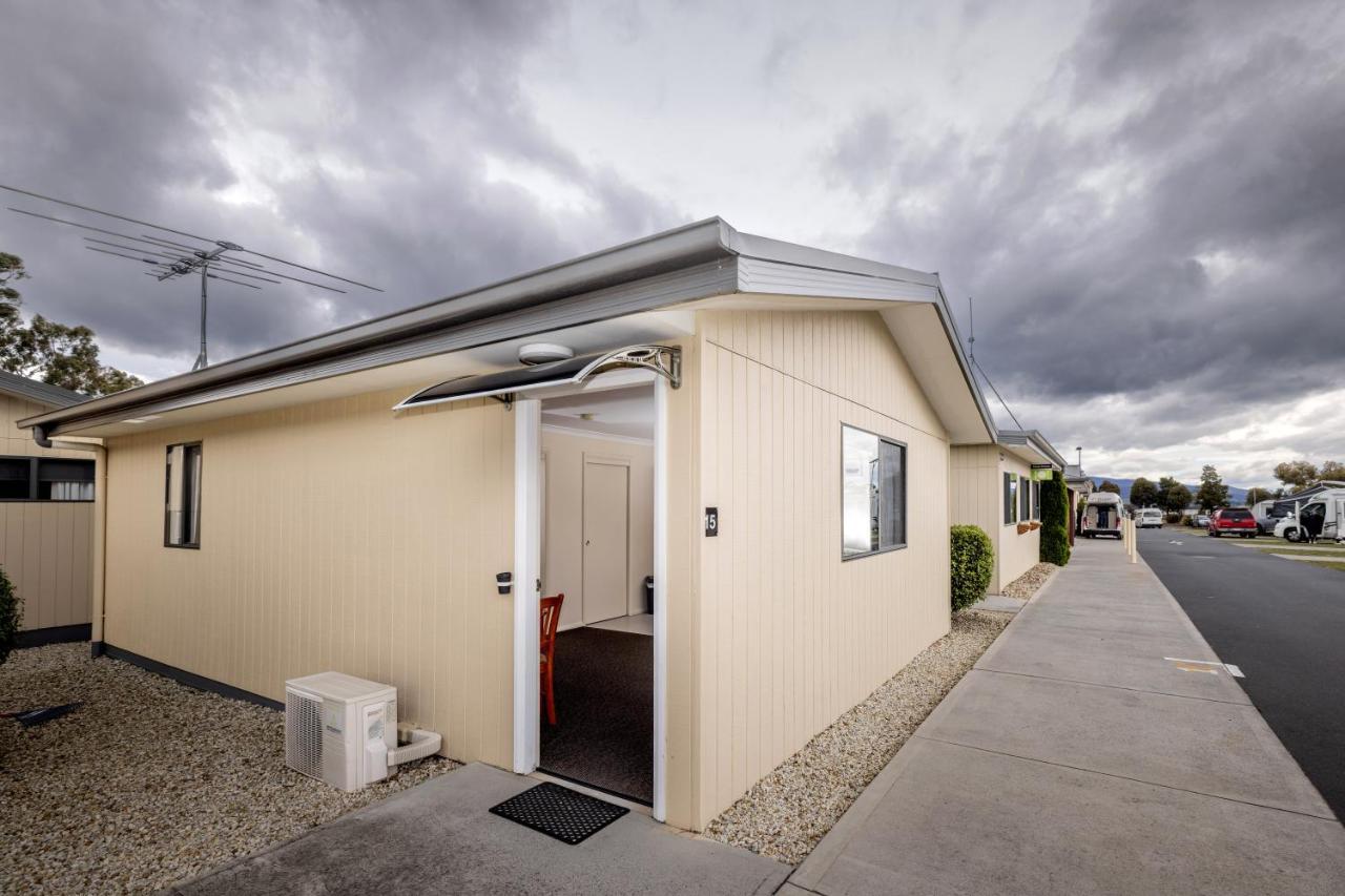 מלון קיימברידג' Big4 Hobart Airport Tourist Park מראה חיצוני תמונה
