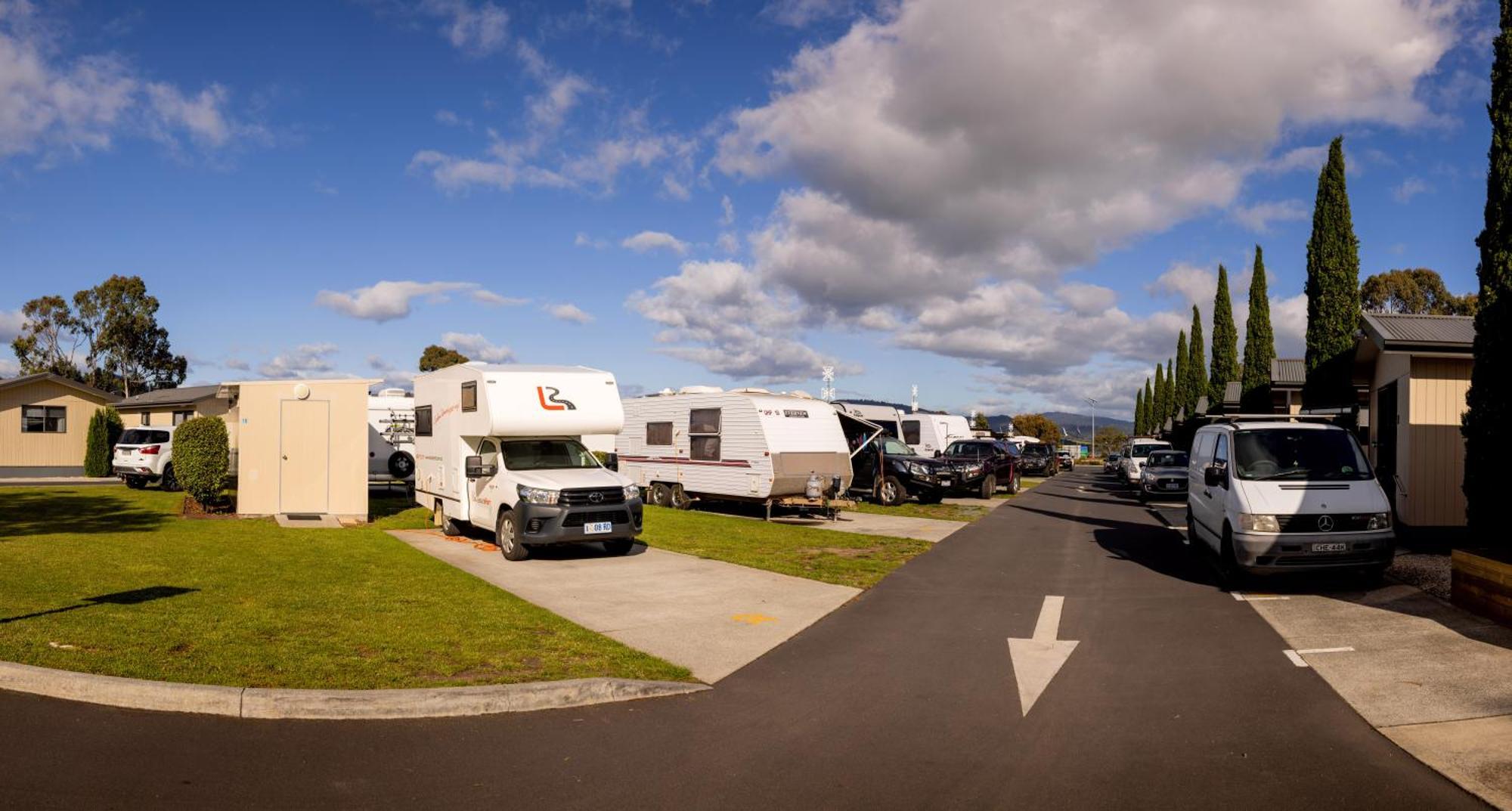מלון קיימברידג' Big4 Hobart Airport Tourist Park מראה חיצוני תמונה